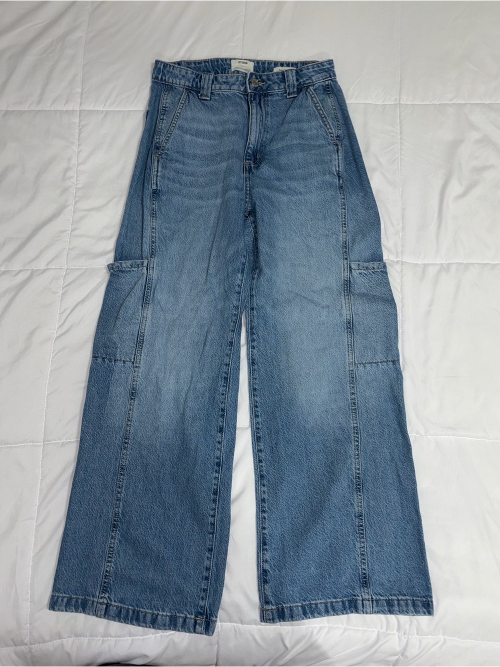 Cotton On Super Baggy Jeans in Medium Blue Denim